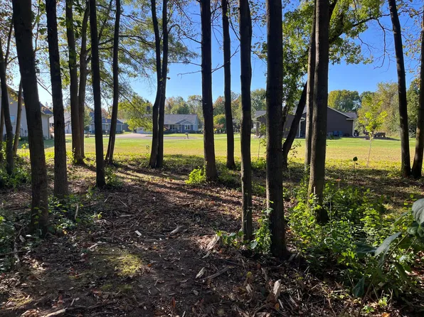 917 Scharbillig Ct, Rice Lake, WI 54868