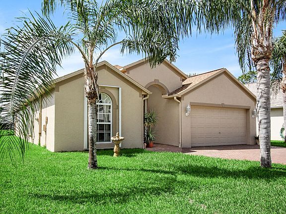 3rd image of 1491 Wekiva Dr