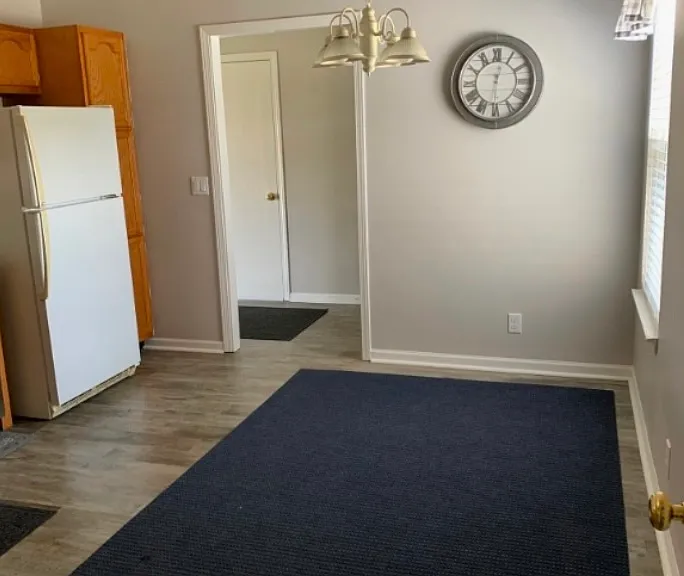 2318 Temple Ct E — Photo 5