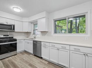 5421 Church Rd, Mound, MN 55364