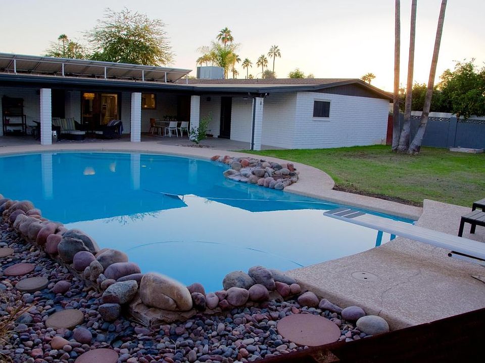 1st image of 8708 E Turney Ave