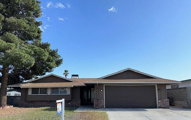 1st image of 6917 Singing Dunes Ln