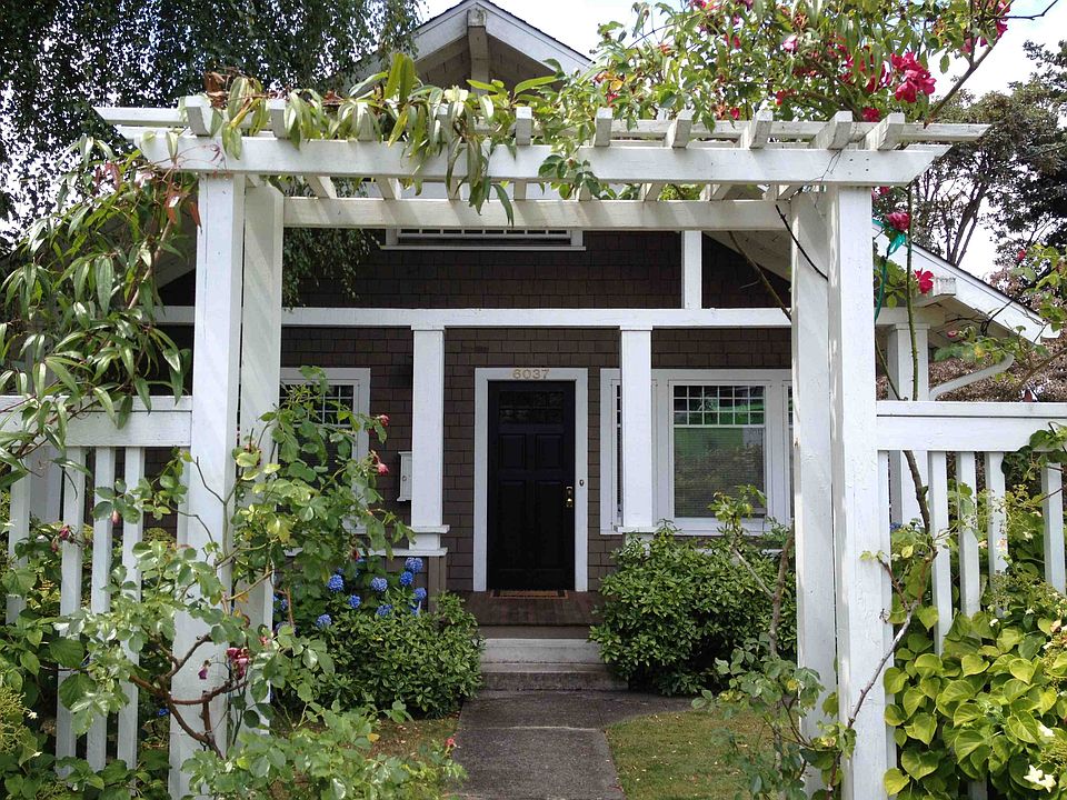 2nd image of 6037 31st Ave NE