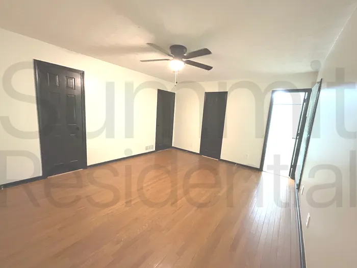 512 Raven Springs Trl — Photo 18