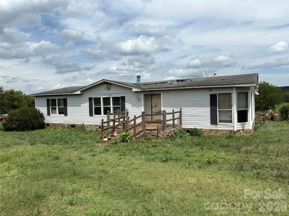5954 Charlie Little Rd, Claremont, NC 28610