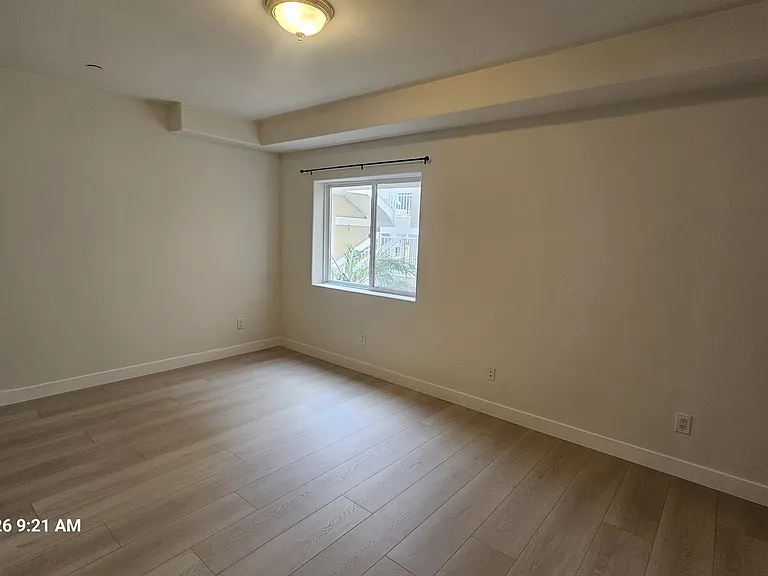 616 N Jackson St #103 — Photo 16