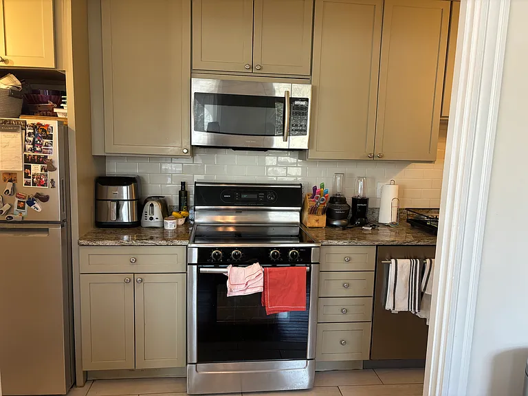 1080 Beacon St #3A — Photo 6