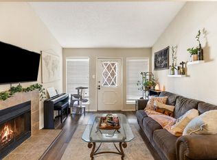 806 W 24th St APT 328, Austin, TX 78705