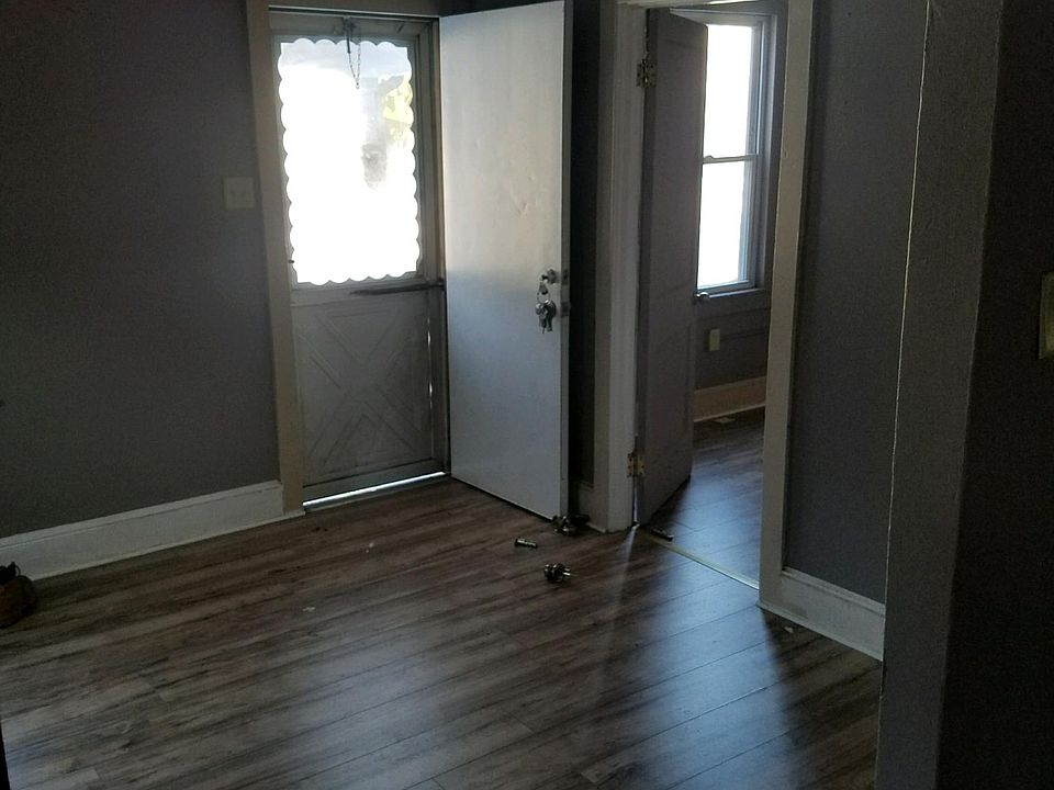 2nd image of 313 South Ave
