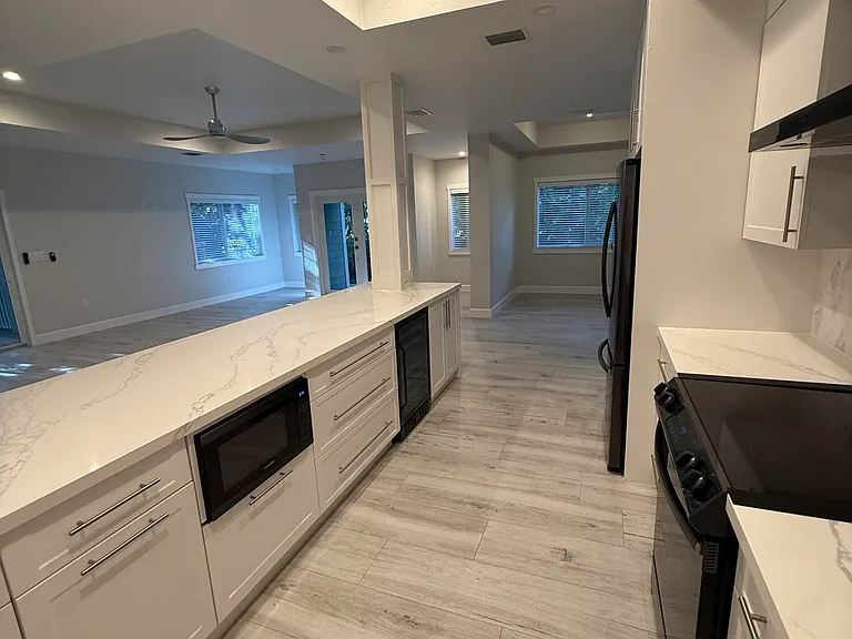 809 Miramar Dr — Photo 9