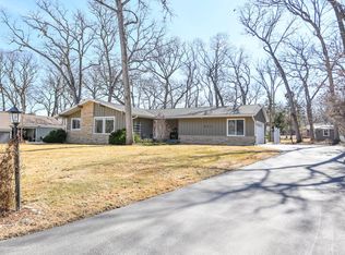 311 Frost Dr, Williams Bay, WI