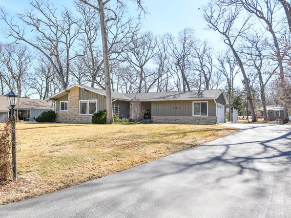 311 Frost DRIVE, Williams Bay, WI 53191