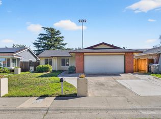 55 Del Vista Cir, Sacramento, CA 95823