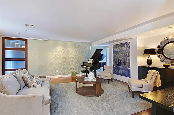 Sold by Corcoran | media 21