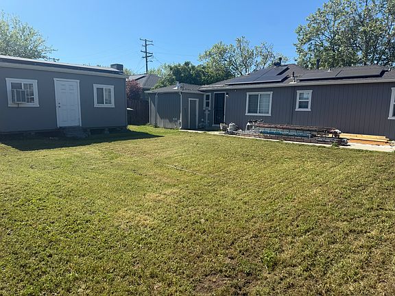 5th image of 107 Manor Dr
