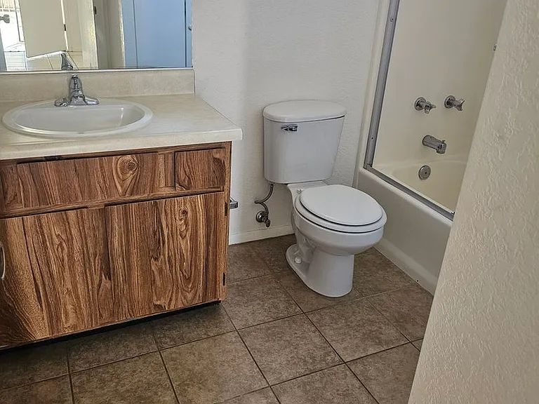 2301 McCulloch Blvd N #J — Photo 16