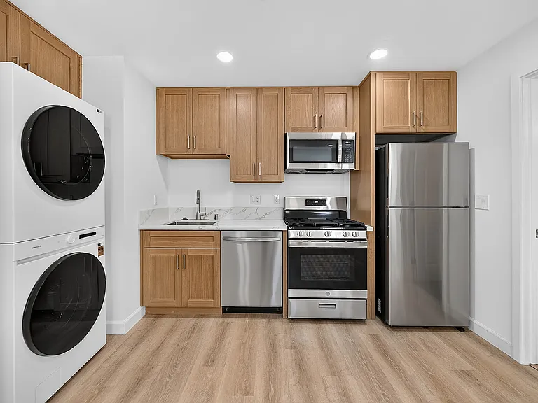12250 Carver Ln — Photo 36