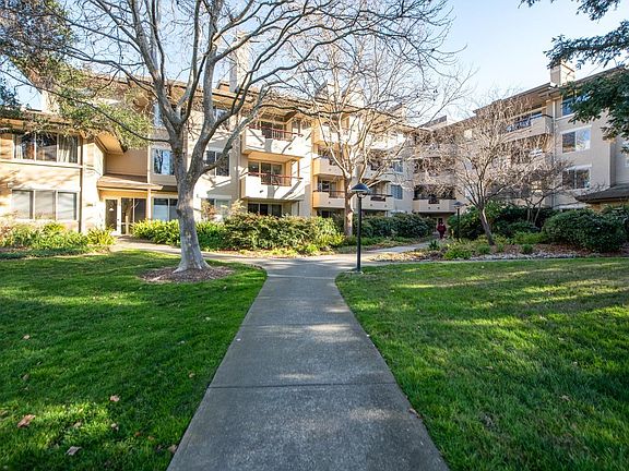 3rd image of 600 Deer Valley Road #3A
