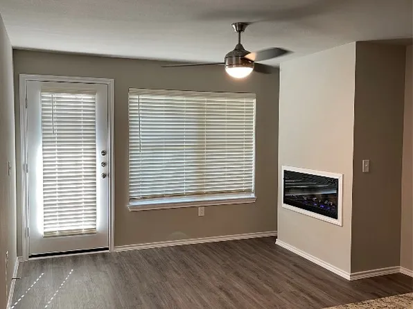 6108 Abrams Rd APT 218, Dallas, TX 75231