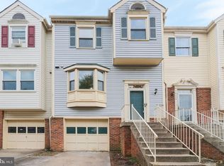 3733 Roxbury Ln, Alexandria, VA 22309