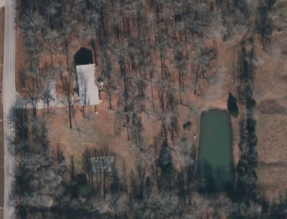 1st image of 574 Hill Rd