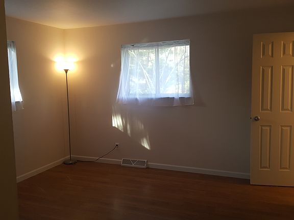 4th image of 3464 Crab Orchard Ave