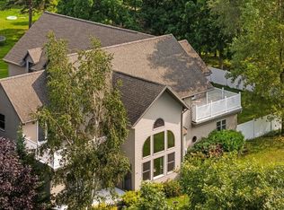 211 Bluff Ave, Eastlake, MI 49626