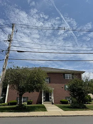 60 Franklin St #1 Photo 1