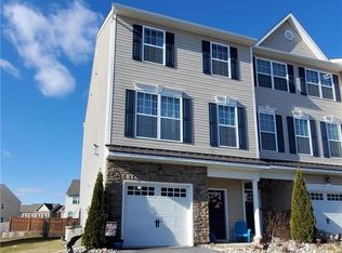 1362 Black Forest Dr S, Allentown, PA 18104