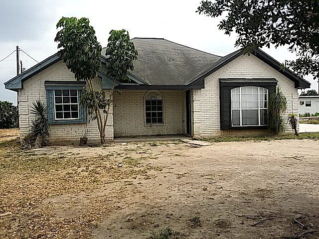 1st image of 1519 Road Runner St