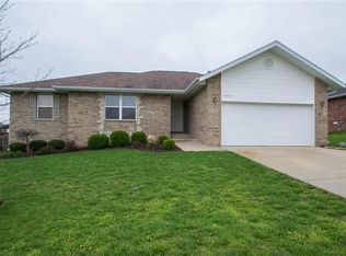 2312 W Kendall St, Ozark, MO 65721