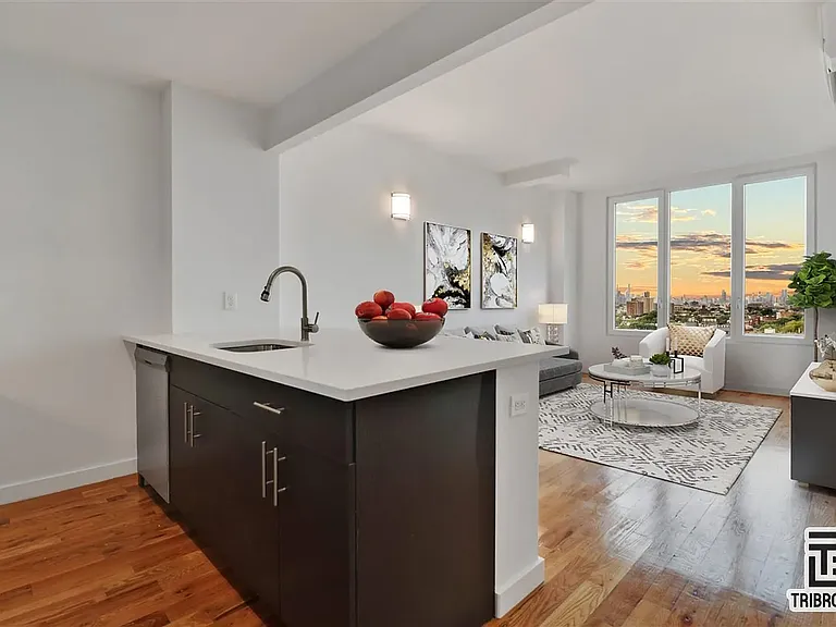 17 Somers St #5E — Photo 4