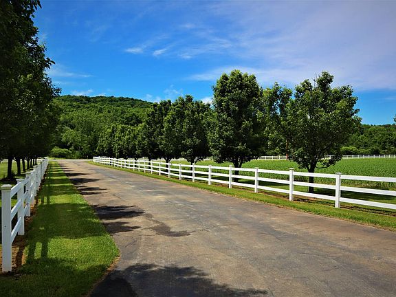 4th image of 3606 County Road 9