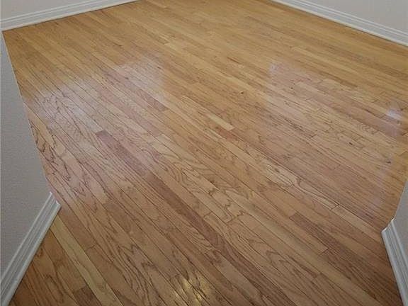 3rd image of 8400 White Eagle Ave Unit 204