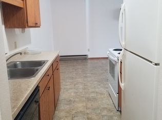 2643 Arrowhead Rd S APT 205, Fargo, ND 58103