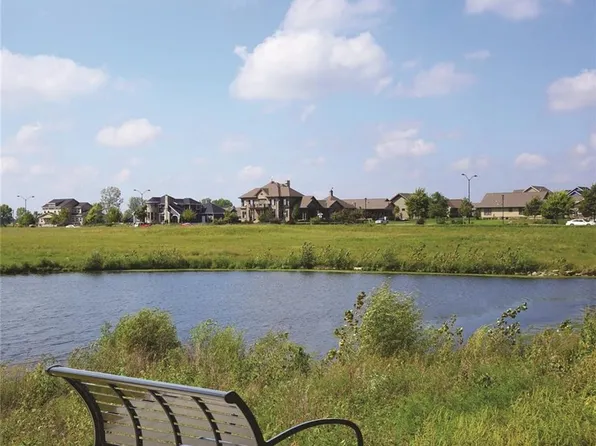 2104 SW Cascade Falls Dr, Ankeny, IA 50023