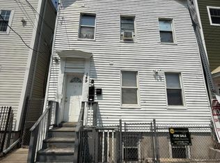 149 Camden St, Newark City, NJ 07103