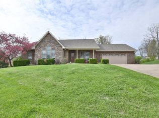 139 Shady Ln, Lawrenceburg, IN 47025