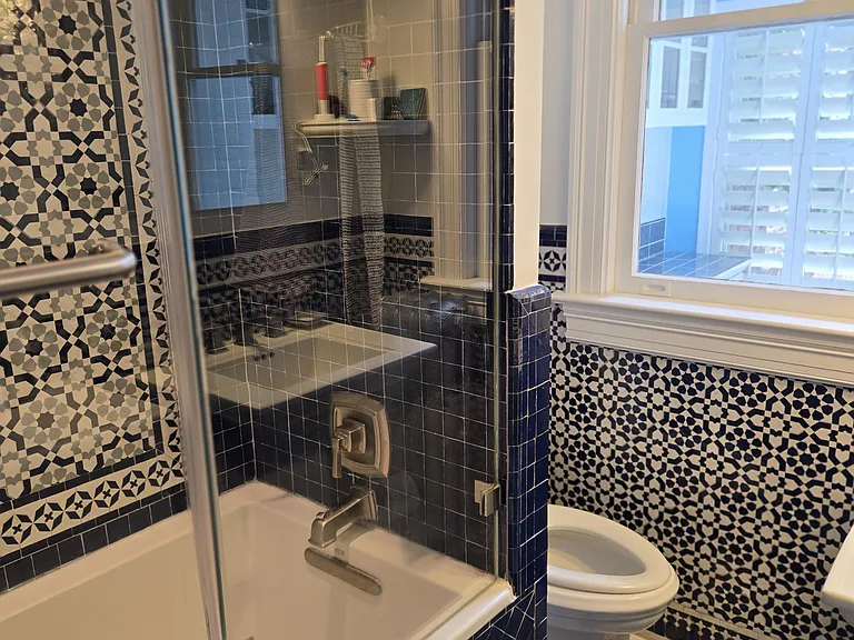 817 I St NE #A — Photo 19