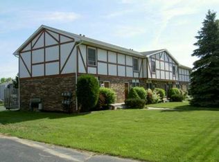 708 W South St, Mason, MI 48854