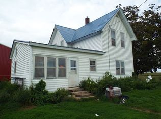 36679 Eagle Ave, Strawberry Point, IA 52076