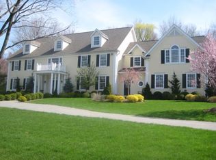 6 Sterling Rd N, Armonk, NY 10504