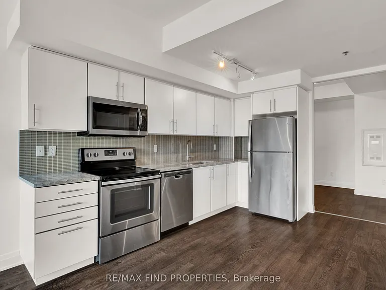 55 Speers Rd #1504 — Photo 7