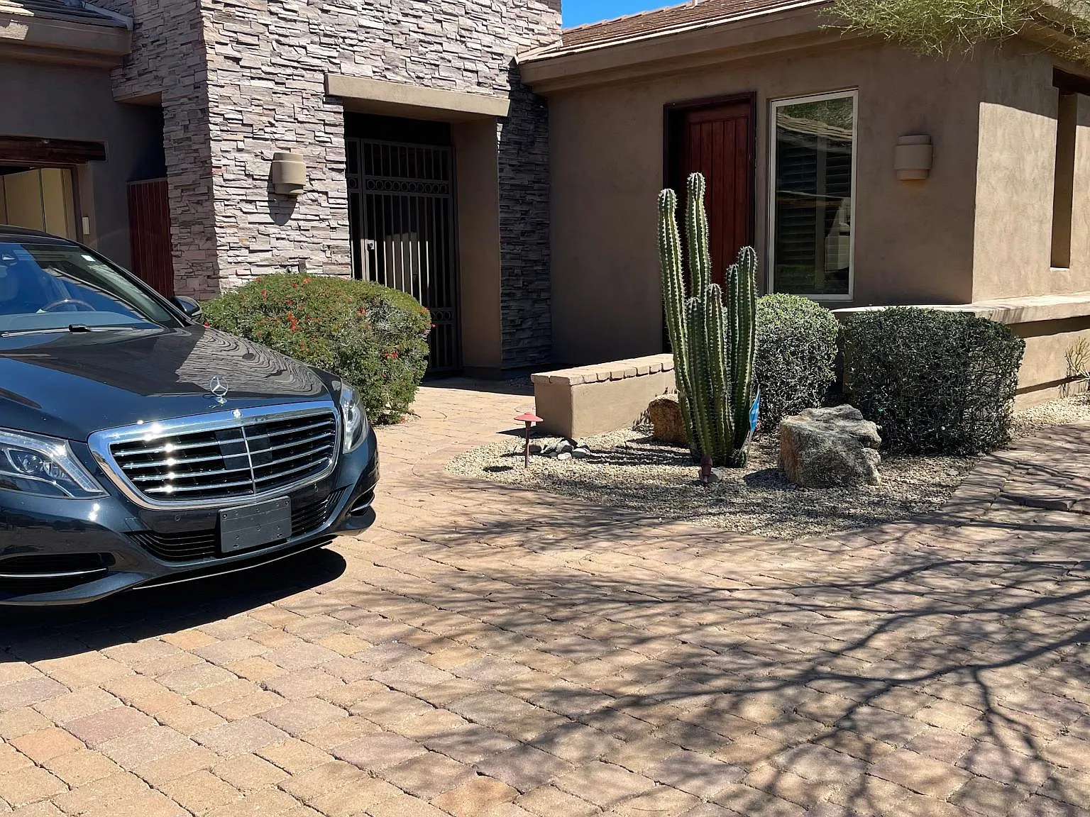 14650 E Larkspur Dr — Photo 2