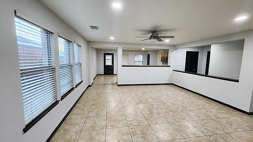 3914 Brighton Springs Ln Photo 1
