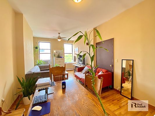5th image of 742 Franklin Ave APT 3