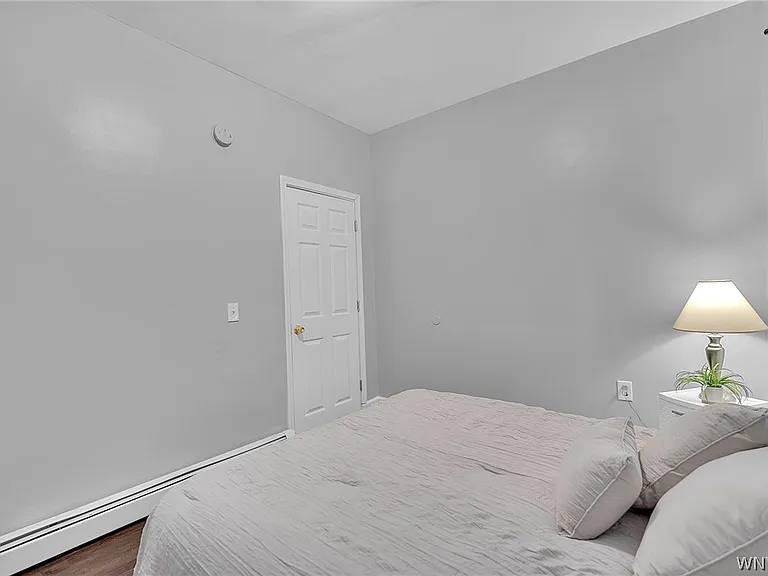 235 Potomac Ave — Photo 9
