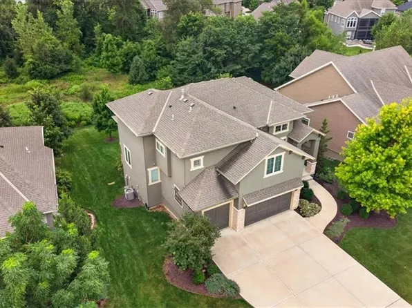 9117 W 178th St, Overland Park, KS 66013