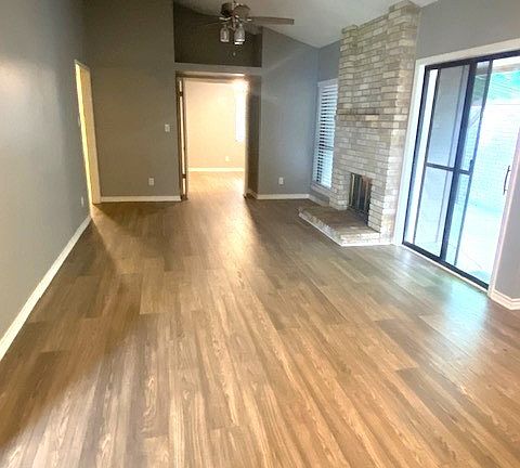 2nd image of 308 Waterford Dr