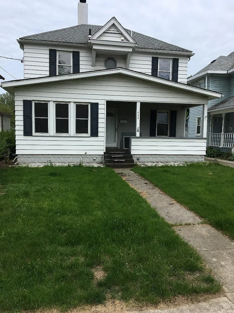 433 Halley Ave photo 1